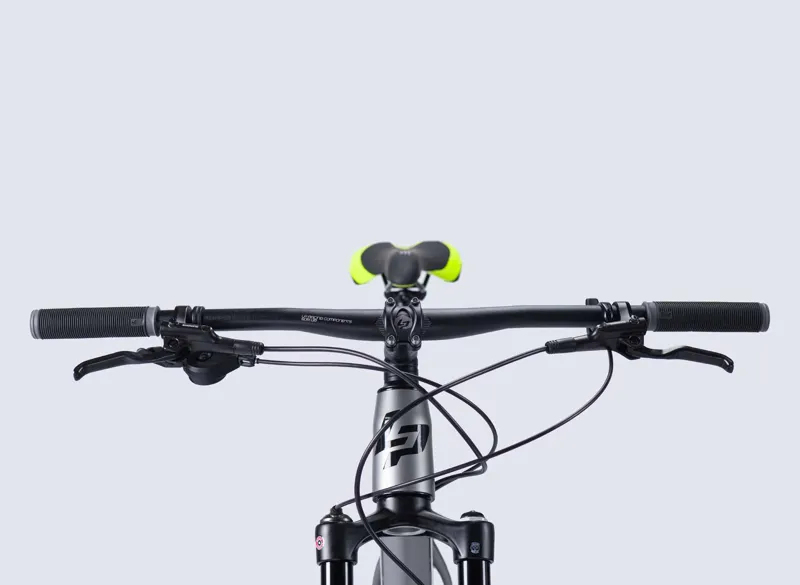2021 Lapierre Prorace 3.9 Gardtail Mountain Bike in Grey-3